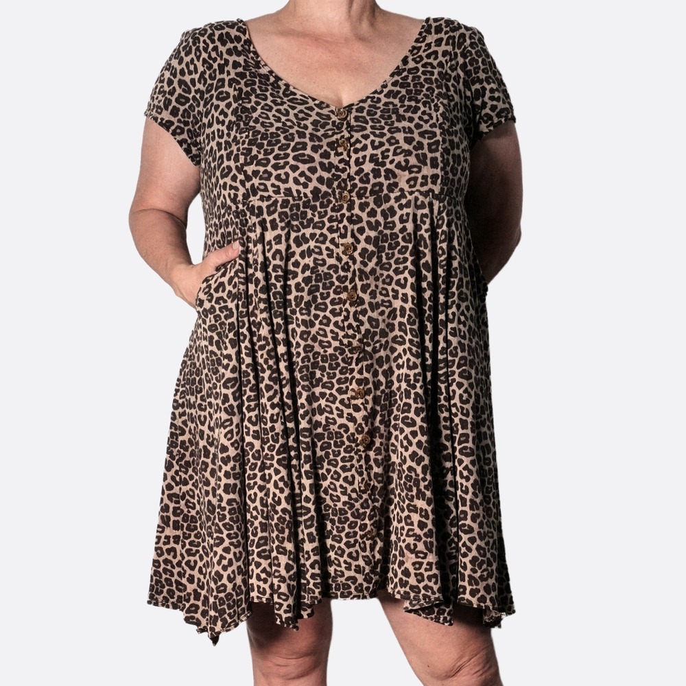 Torrid Leopard Print 2X 18 20 Brown Button Front Mini Dress Casual Chic